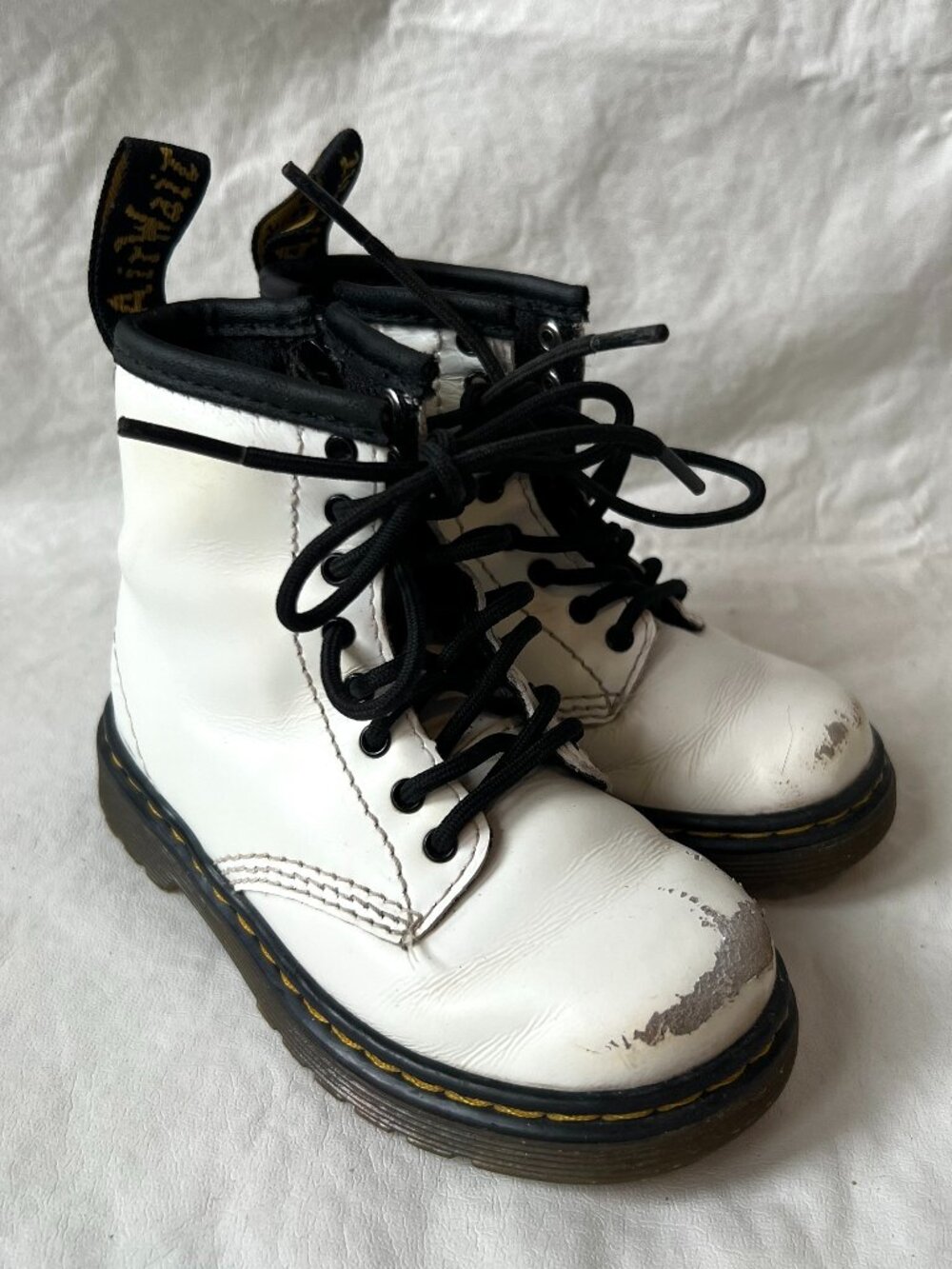 Dr Martens Boots 1460 Toddler size 7 white leather lace up zip docs combat